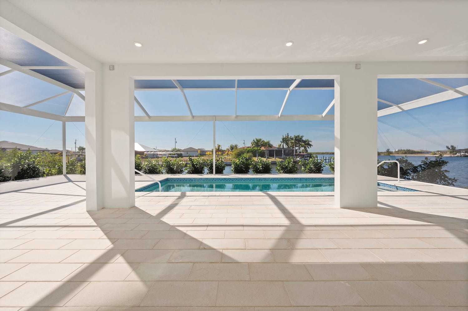 Lattitude 48 property image