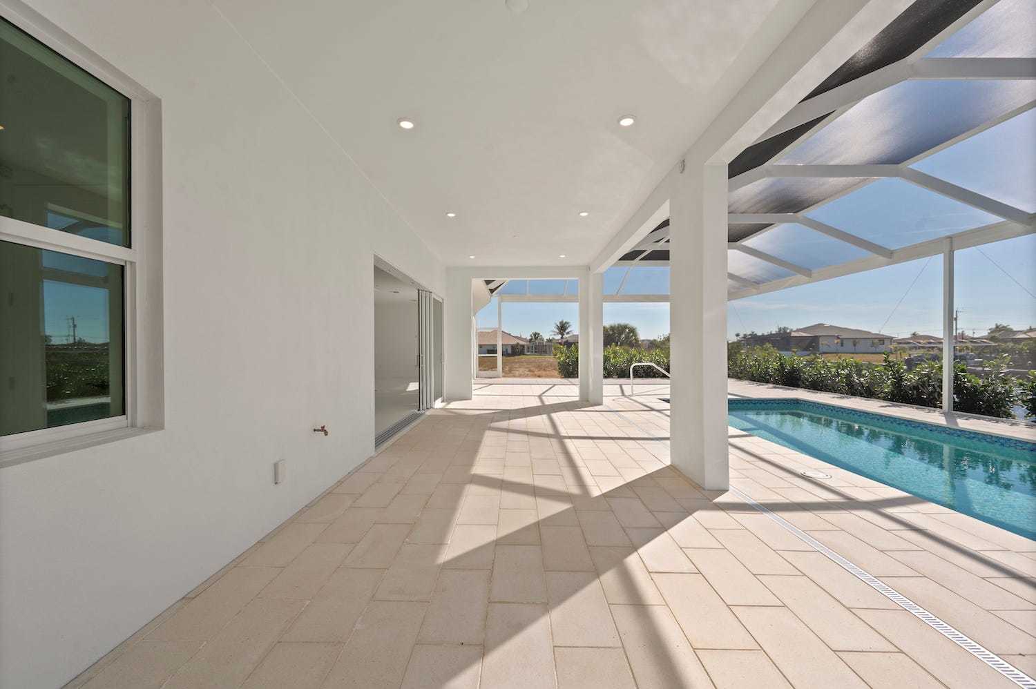 Lattitude 48 property image