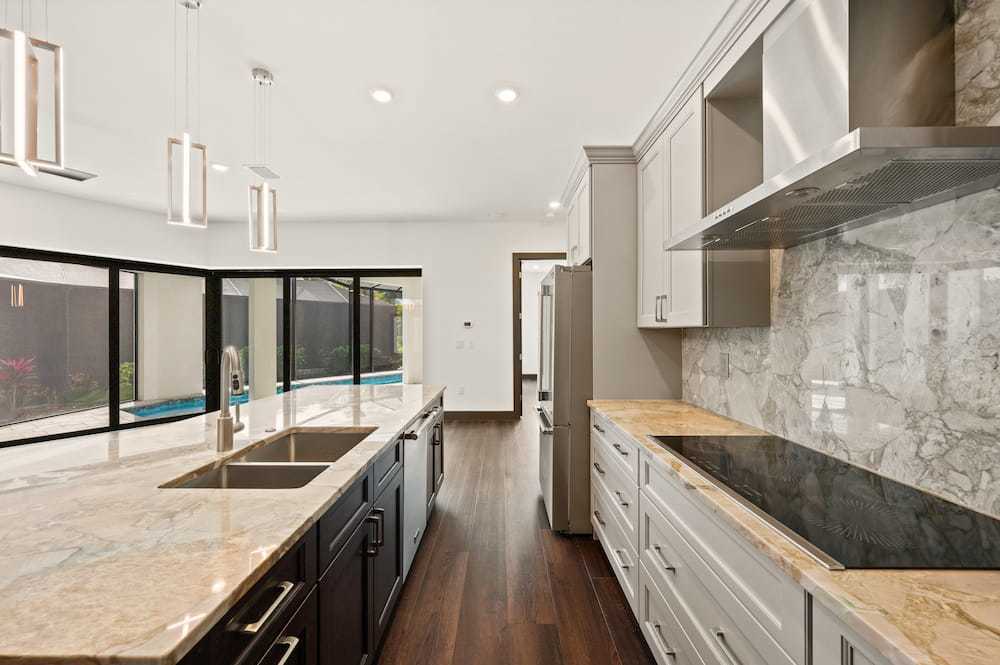 Beacon Cove Custom property image