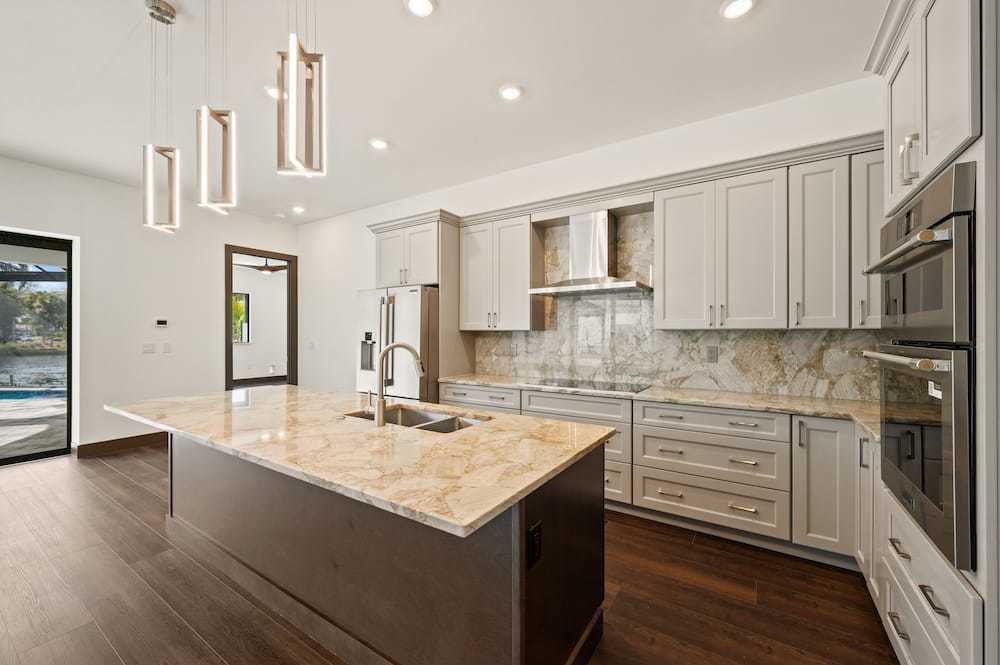 Beacon Cove Custom property image