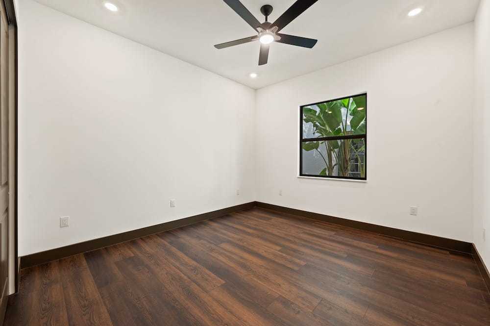 Beacon Cove Custom property image