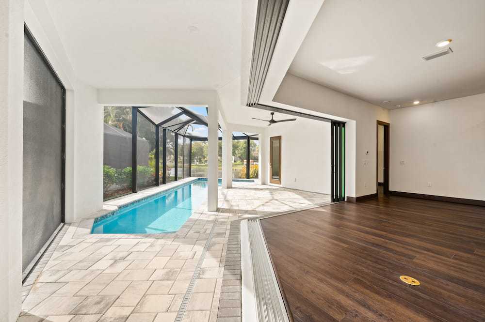 Beacon Cove Custom property image